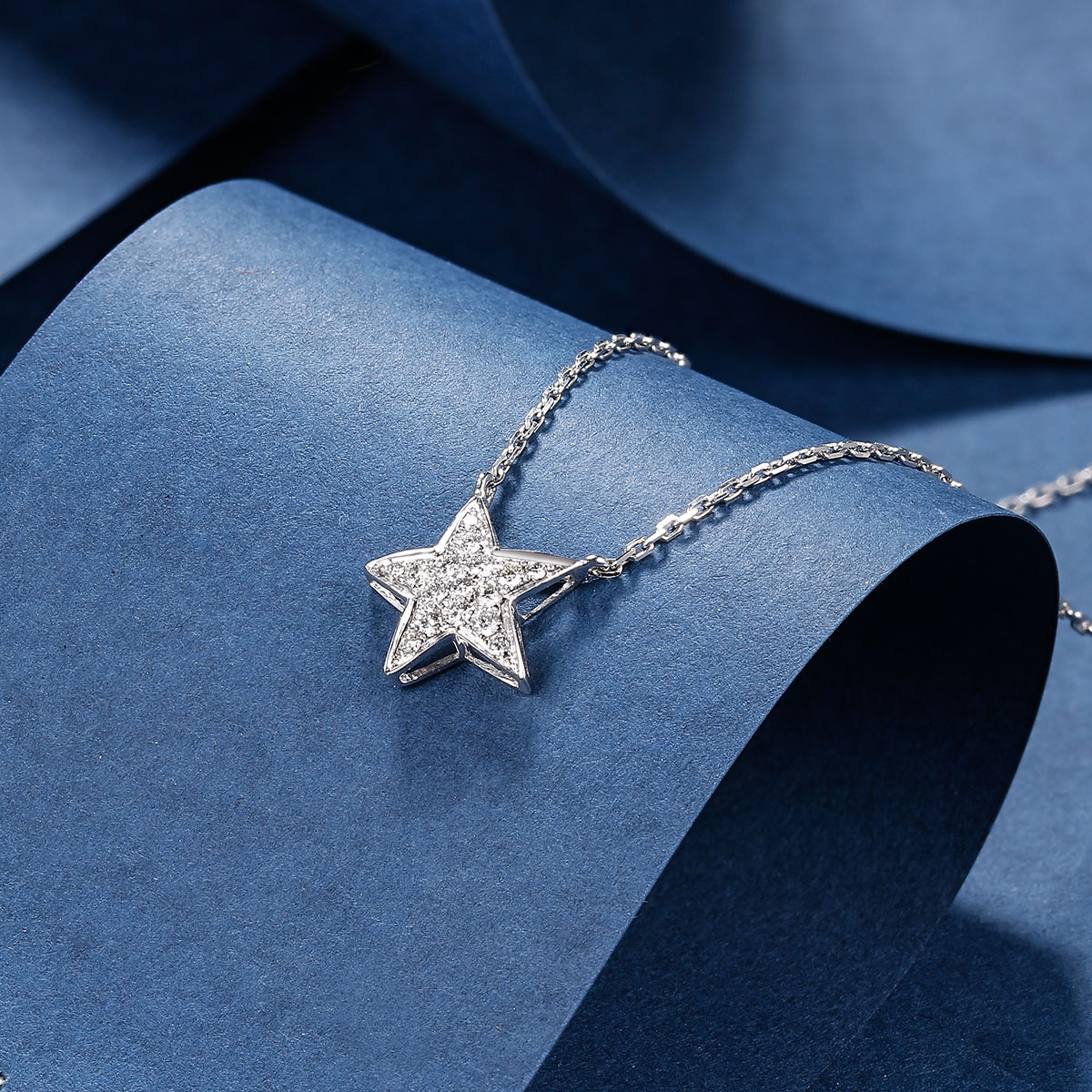 Rio Diamonds étoile Diamond Necklace 18K White Gold · v4