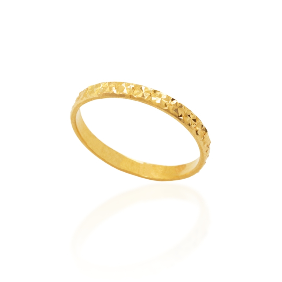 Anello delicato Steffi in oro 916 di Ngee Soon Jewellery