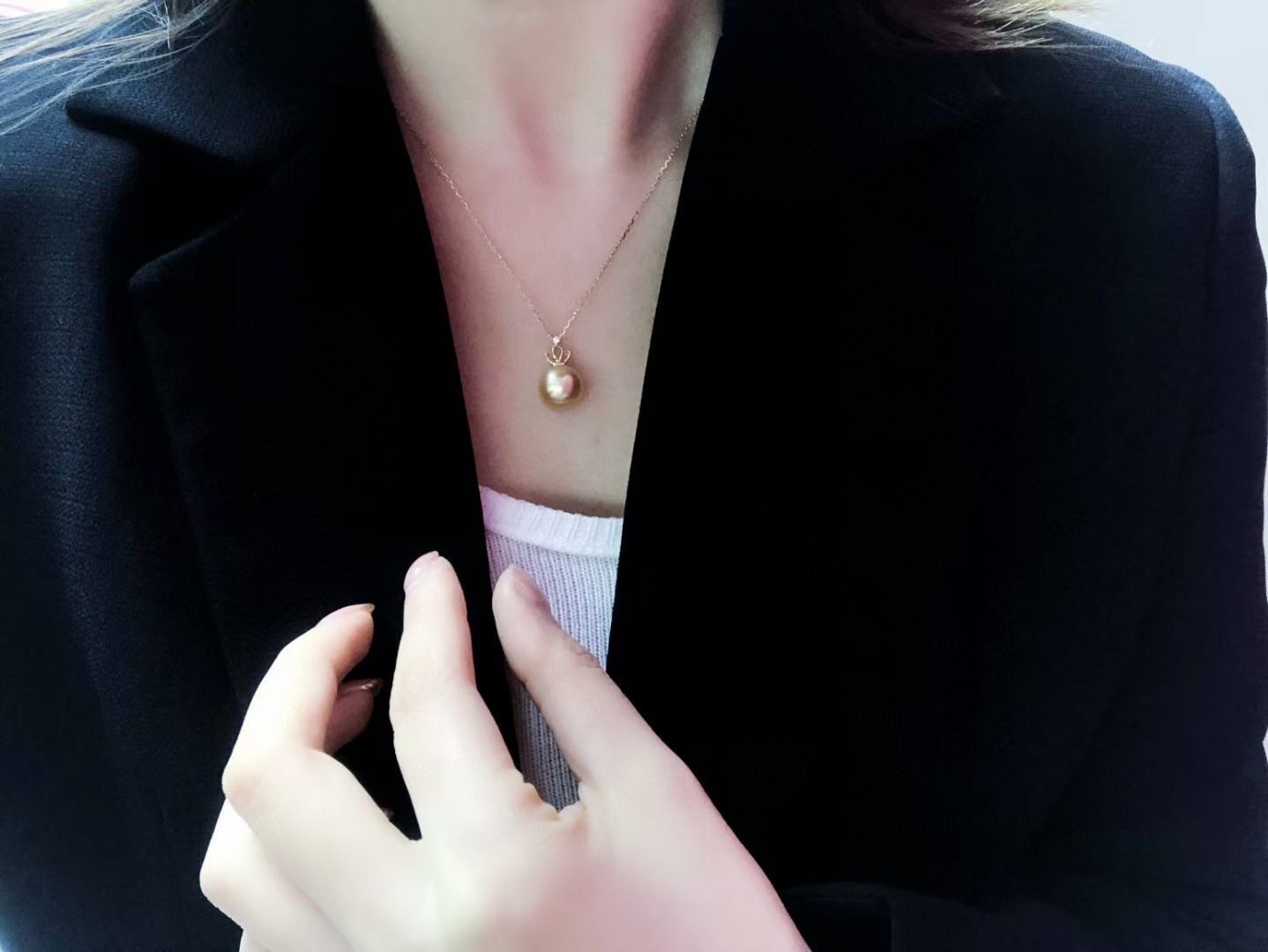 Montagne Jewelry South Sea Pearl 18K Pure Gold Pendant Lucky Crown Natural 10-11mm Pearl Pendant Necklace · v3