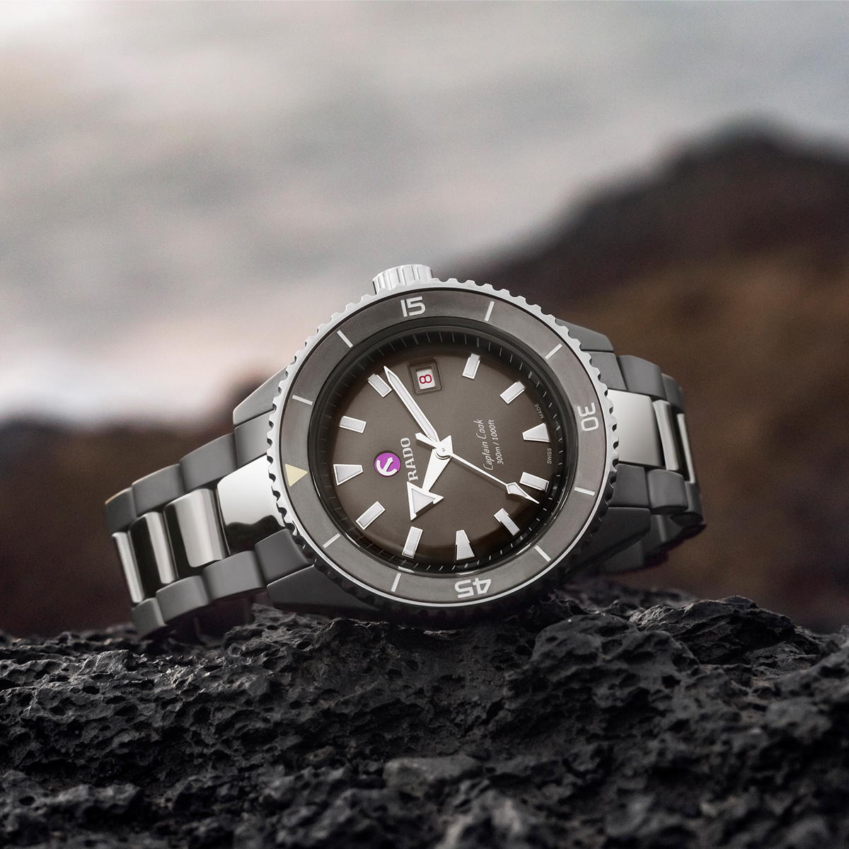 Rado Captain Cook High-tech Ceramic Diver R32144102 · v10