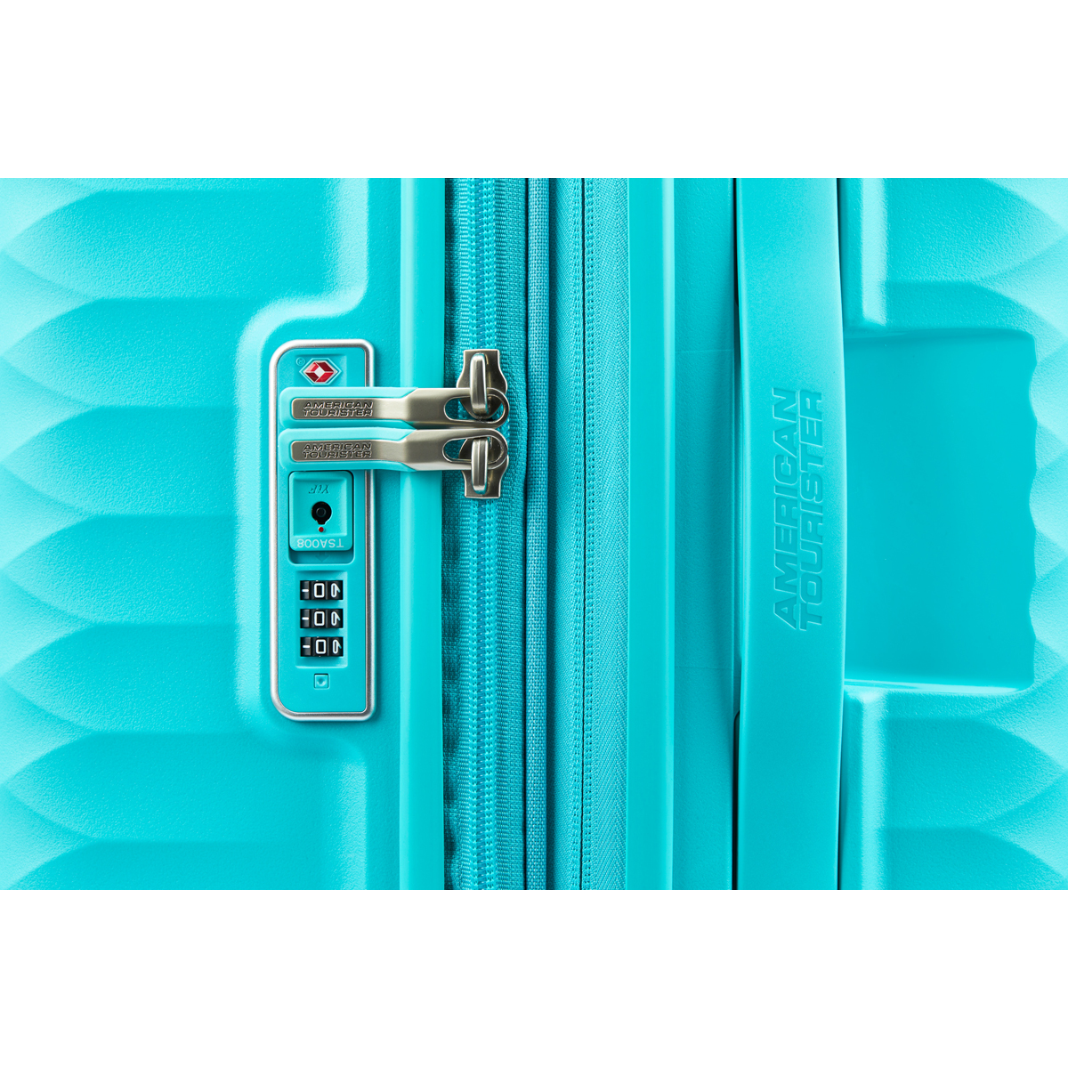 American Tourister Squasem Spinner 66/24 EXP TSA