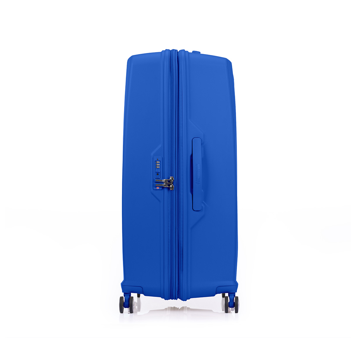 American Tourister Argyle Spinner 81/30 EXP TSA