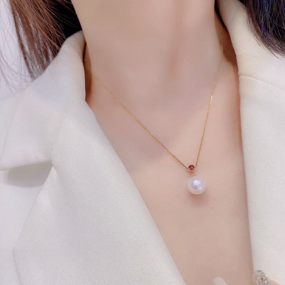 Montagne Jewelry 18k Gold Pendant Natural Tourmaline Inset Design Fine Jewellery Natural 12mm White Pearl Pendant Gold Necklace