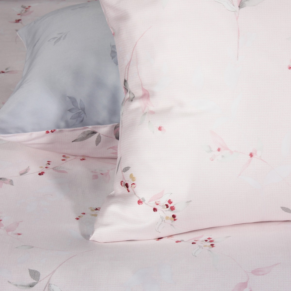Eurotex Mod Living, 1200 Thread Count, 100% TENCEL™ Fibers, Fitted Bedsheet Set / Bedset, Aria