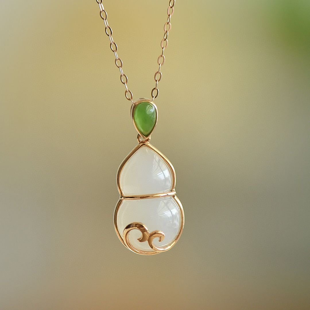 Montagne Jewelry 18k Rose Gold Pendant Lucky Ground Design Fine Jewellery Natural White Jade Pendant Necklace