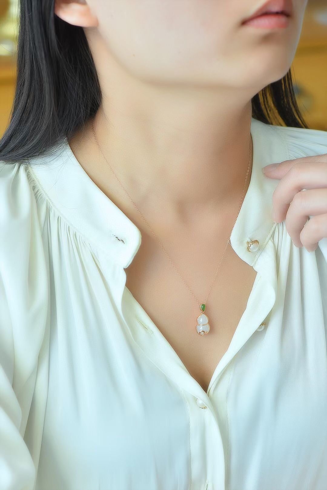 Montagne Jewelry 18k Rose Gold Pendant Lucky Ground Design Fine Jewellery Natural White Jade Pendant Necklace