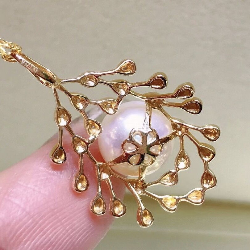 Montagne Jewelry 18k Pure White Gold Pendant Pine Cone Design Fine Jewellery Natural 8-9mm Pearl Pendant Necklace