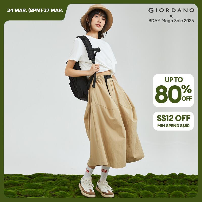 GIORDANO Women Pants Buckle Strap Elastic Waist Pants Lightweight Drape Simple Fashion Relaxed Casual Loose Crop Pants 18423606