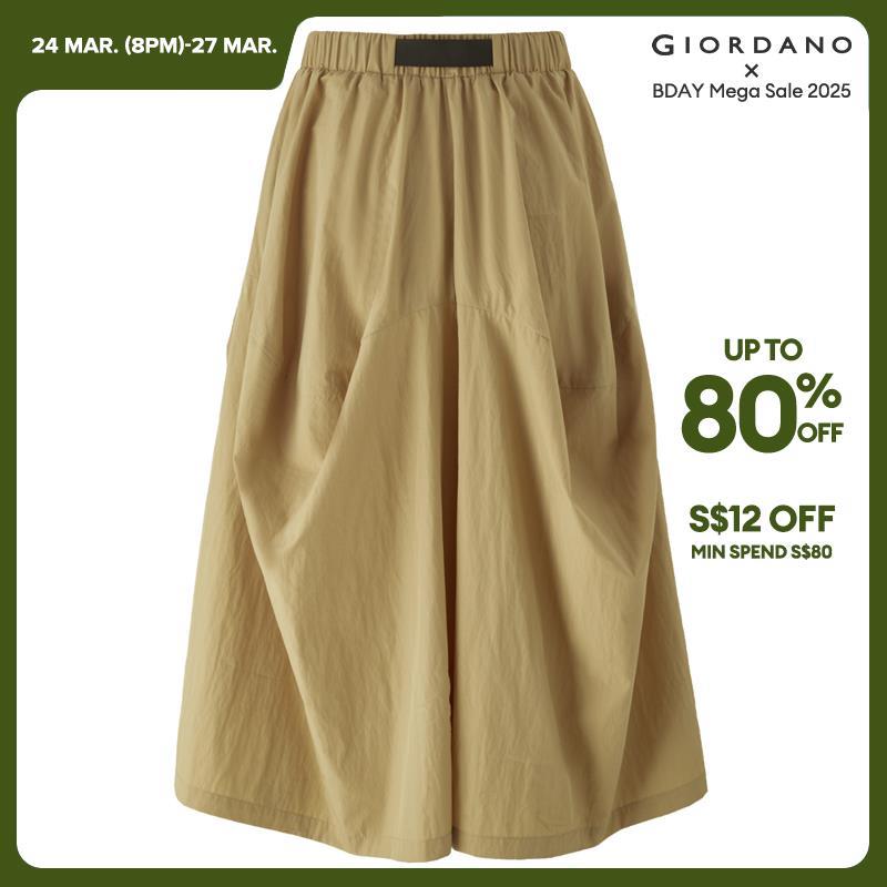 GIORDANO Women Pants Buckle Strap Elastic Waist Pants Lightweight Drape Simple Fashion Relaxed Casual Loose Crop Pants 18423606