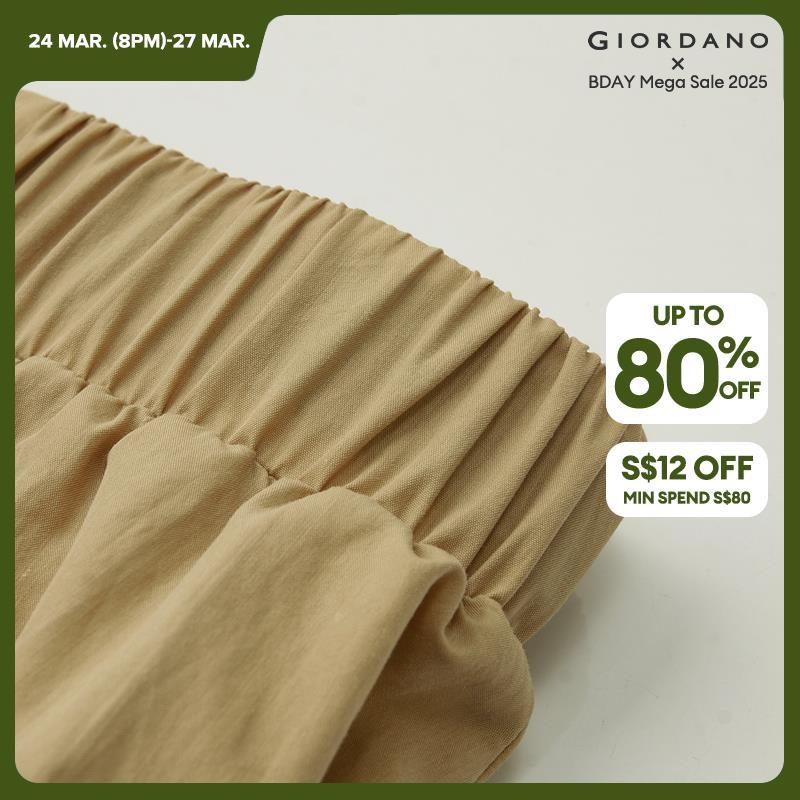 GIORDANO Women Pants Buckle Strap Elastic Waist Pants Lightweight Drape Simple Fashion Relaxed Casual Loose Crop Pants 18423606