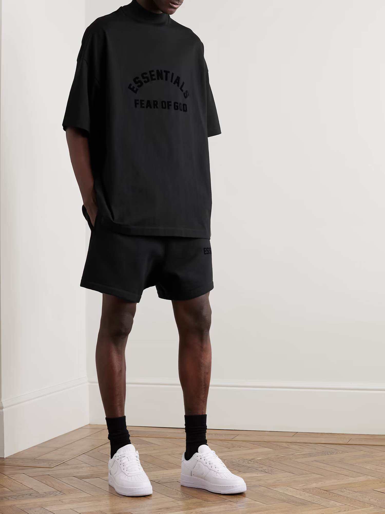 [JSHOPSPREE] [SG SELLER] FOG Essentials SS23 Black Collection Tee Black · v3