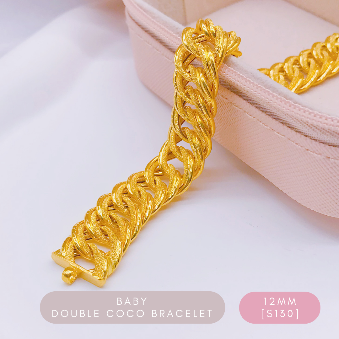 Merlin Goldsmith สร้อยข้อมือทอง 22K 916 Baby Double Coco (12มม. / S130)