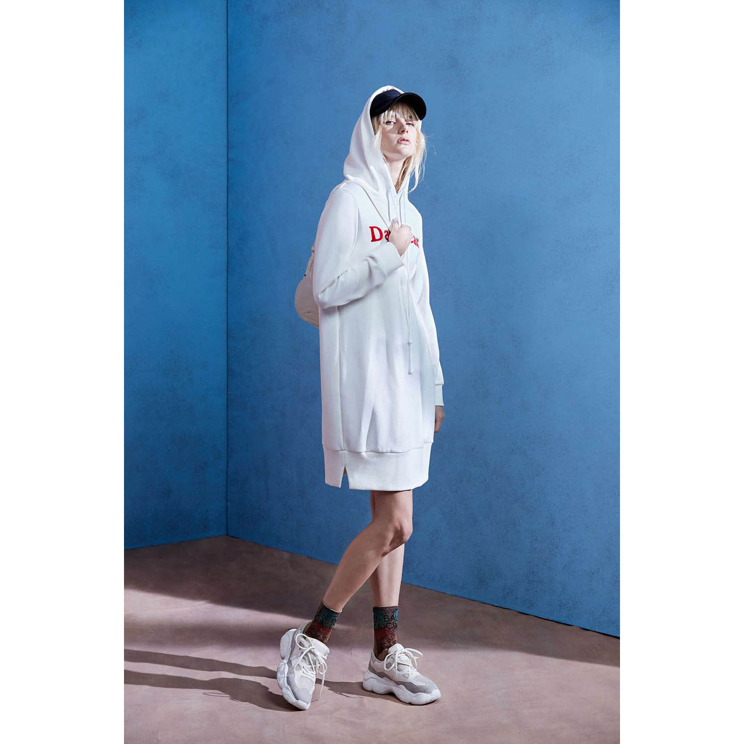 iROO Women Fashion Hoodie Slogan Dress · v2