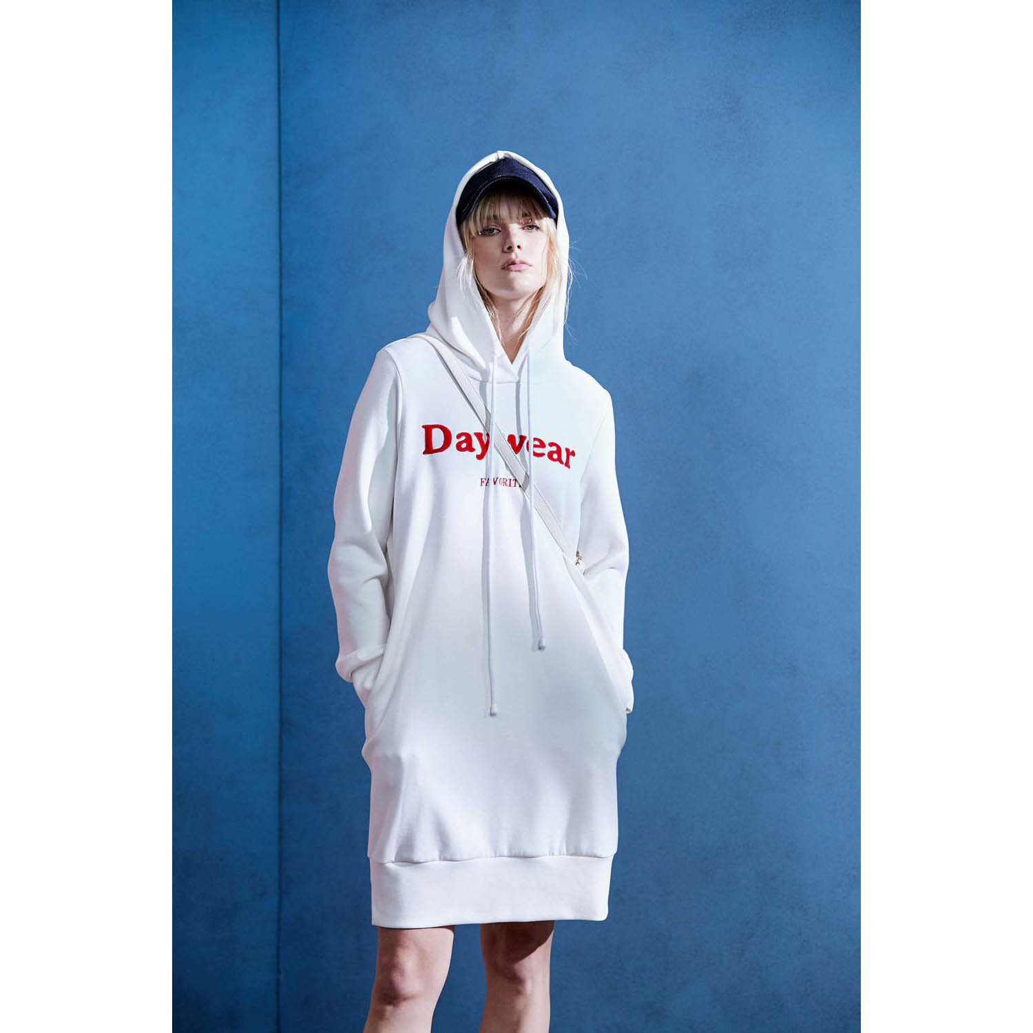iROO Women Fashion Hoodie Slogan Dress · v2