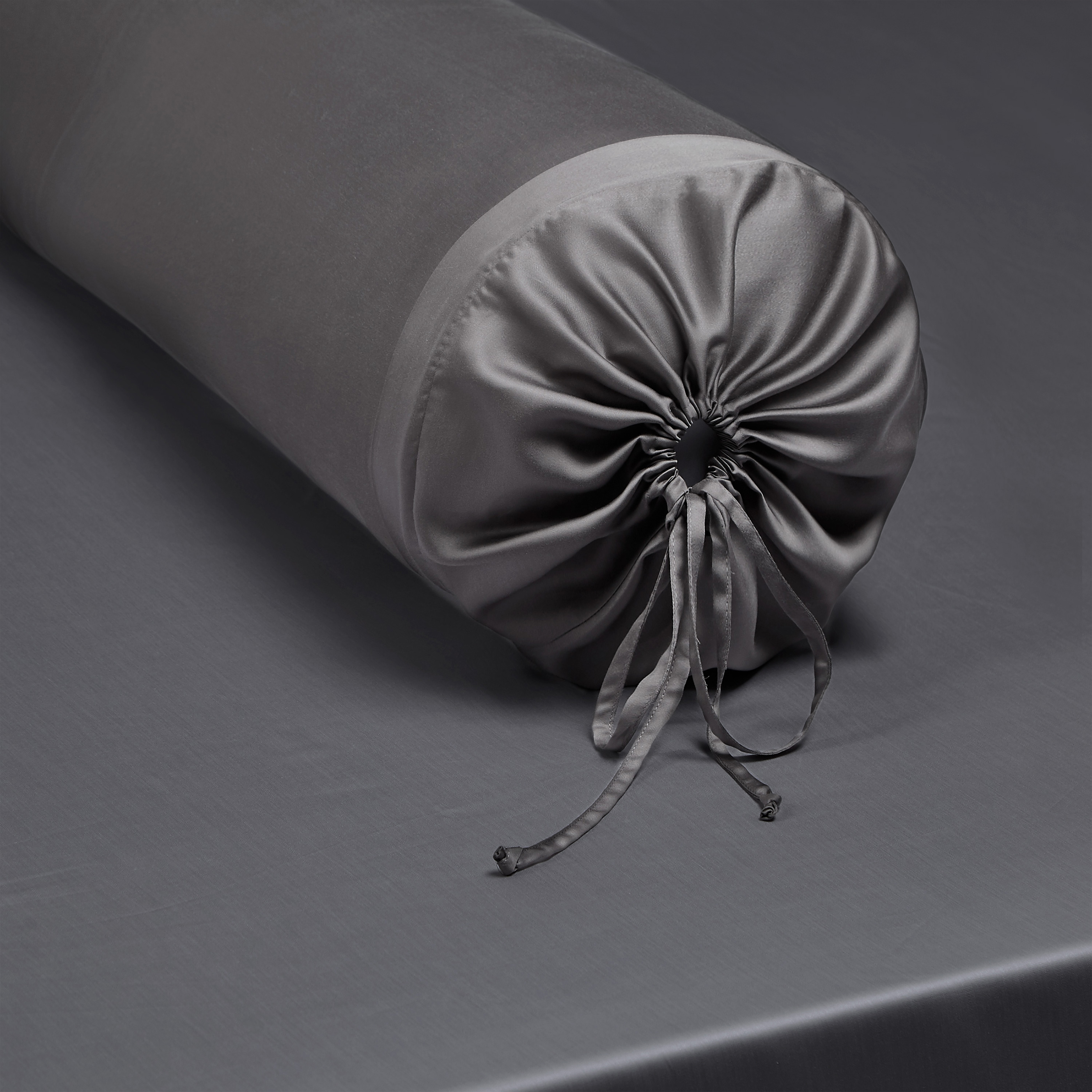 ชุดเตียง Palais Suite TENCEL™ LF Monsoon Grey Bundle (มาพร้อมปลอกหมอน)