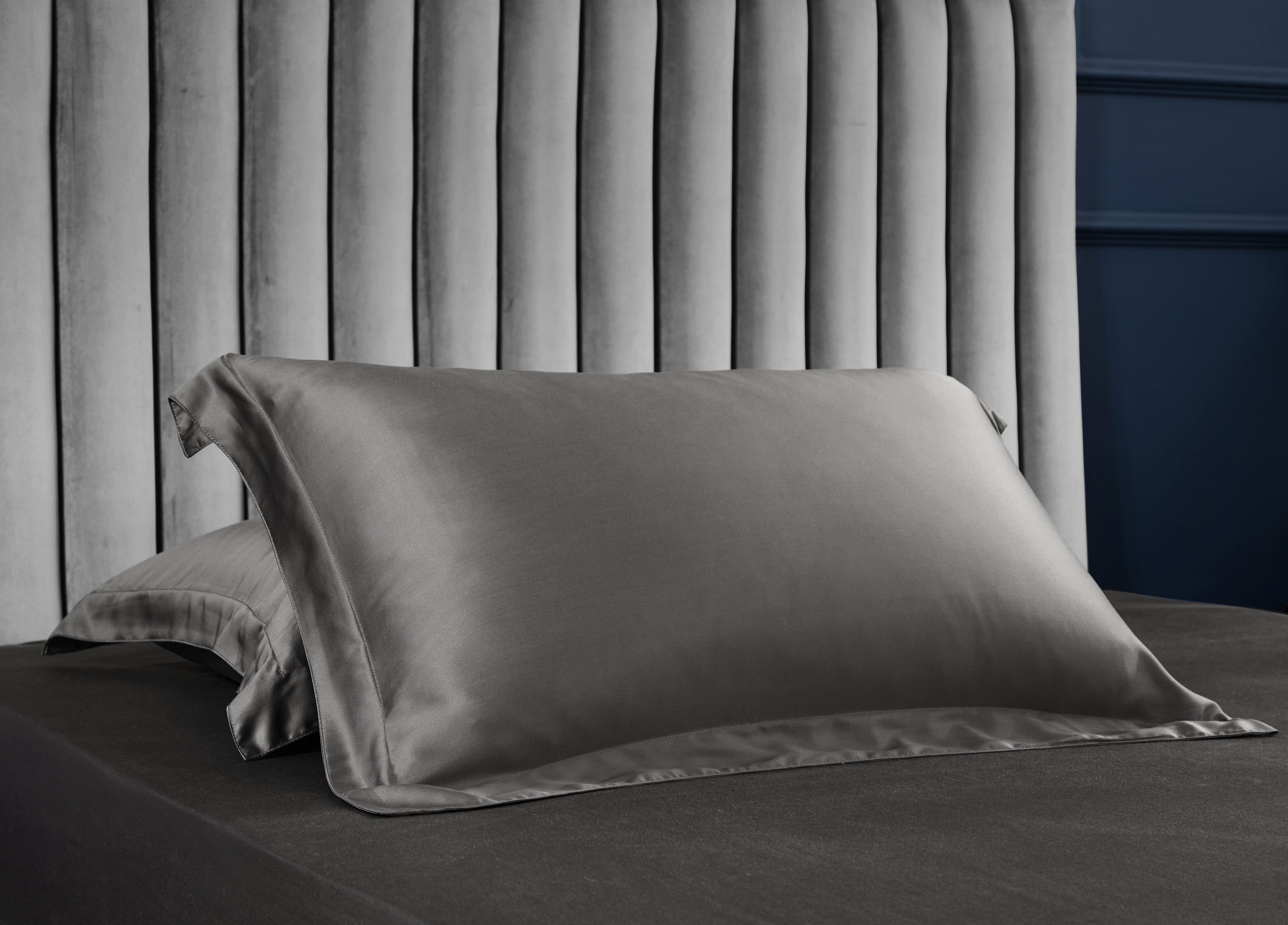ชุดเตียง Palais Suite TENCEL™ LF Monsoon Grey Bundle (มาพร้อมปลอกหมอน)
