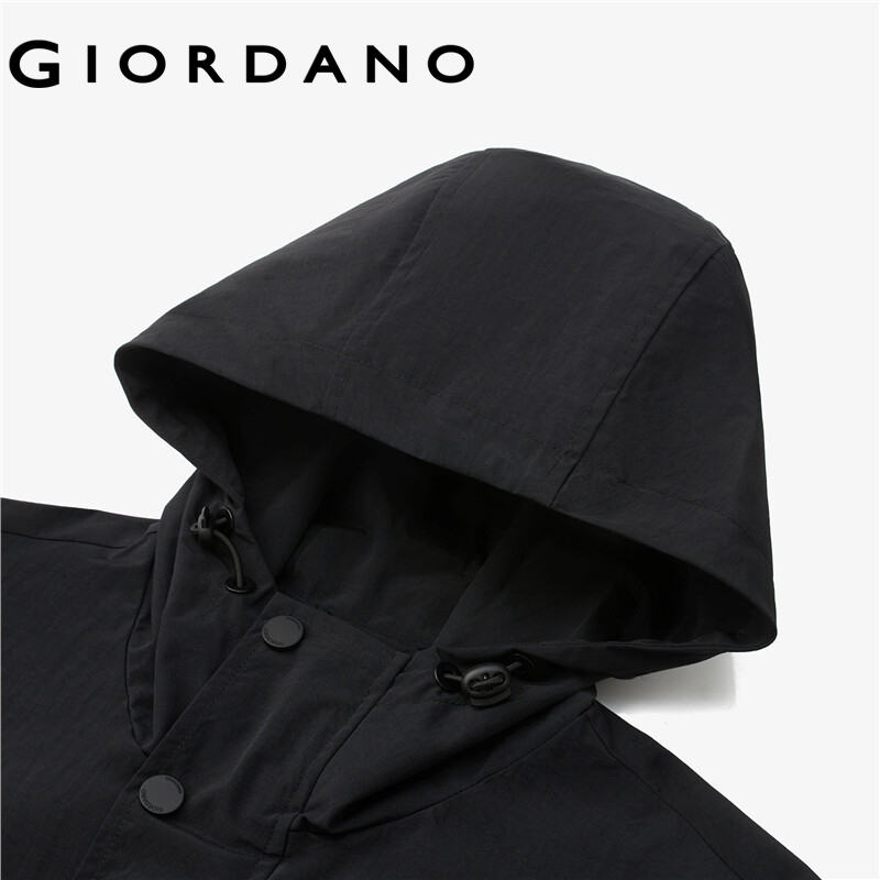 GIORDANO Men Jackets Multi-Pocket Outdoor Lightweight Jackets Solid Color Simple Fashion Casual Loose Hooded Jackets 01074060 · v4