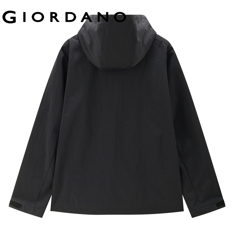 GIORDANO Men Jackets Multi-Pocket Outdoor Lightweight Jackets Solid Color Simple Fashion Casual Loose Hooded Jackets 01074060 · v4