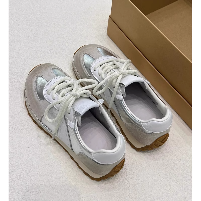 Silver Agan Women's Spring Summer 2025 New Retro Versatile Sports Casual Shoes Breathable Deqin Shoes Internet Celebrity Board Shoes · v7