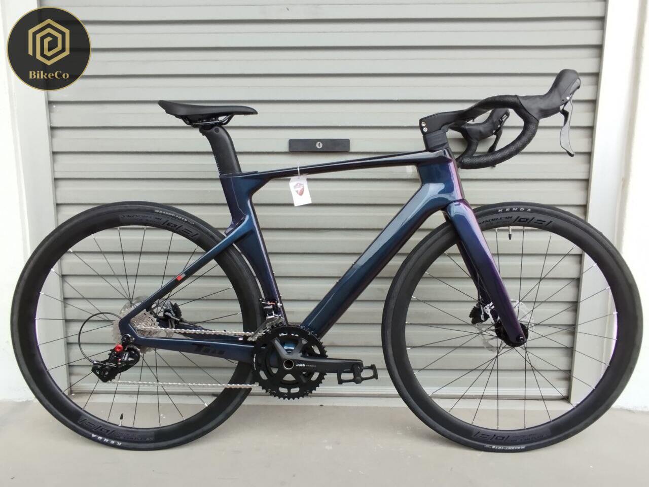 TWITTER R5 PRO Chamaleon Carbon Fibre Road Bike | 24 Speed Full Hydraulic Disc Brake Aerodynamic Race Bicycle · v8
