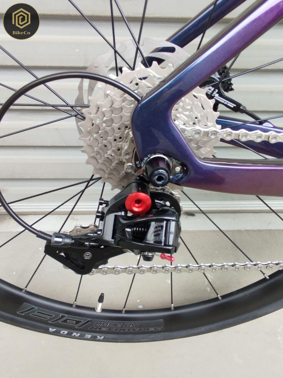 TWITTER R5 PRO Chamaleon Carbon Fibre Road Bike | 24 Speed Full Hydraulic Disc Brake Aerodynamic Race Bicycle · v8