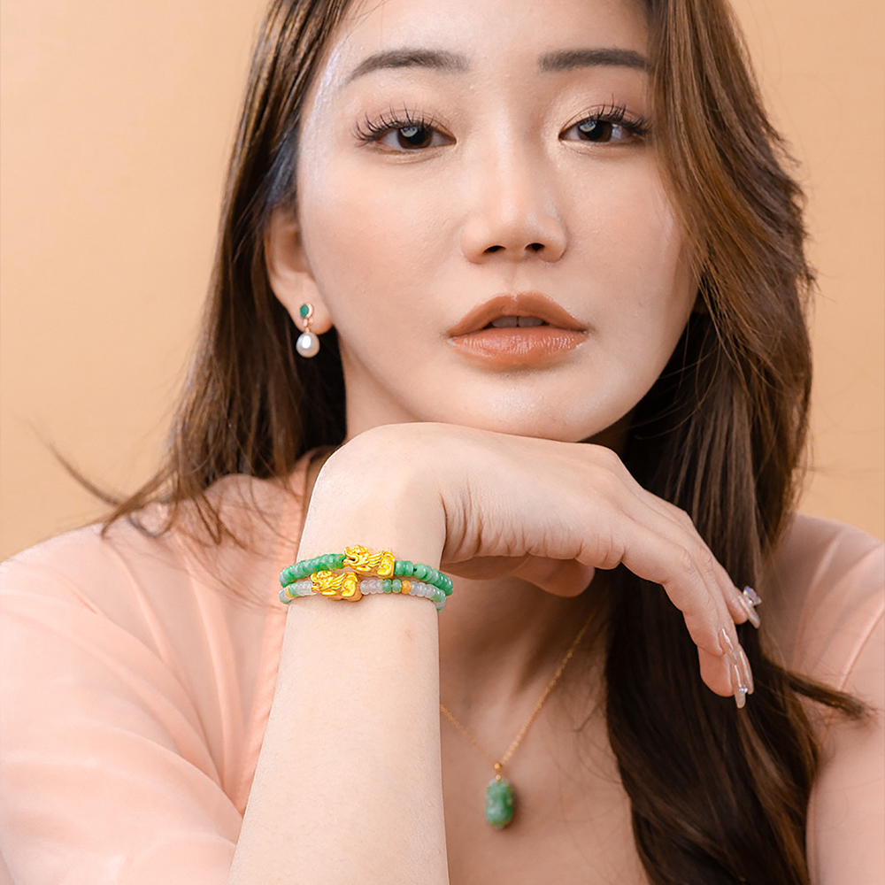 Hoseiki Jadeite's Embrace: Fei Cui Bracelet & Necklace Bundle (Free Jadeite Elephant) · v3
