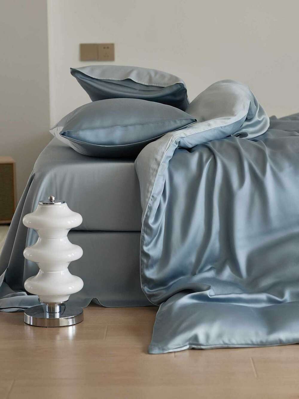 Set di biancheria da letto 60 pezzi in Tencel Four tinta unita Ice Silk Summer Naked, lenzuolo con angoli elasticizzati, set copripiumino, set di lenzuola in tre pezzi AoyuejHasd-CB