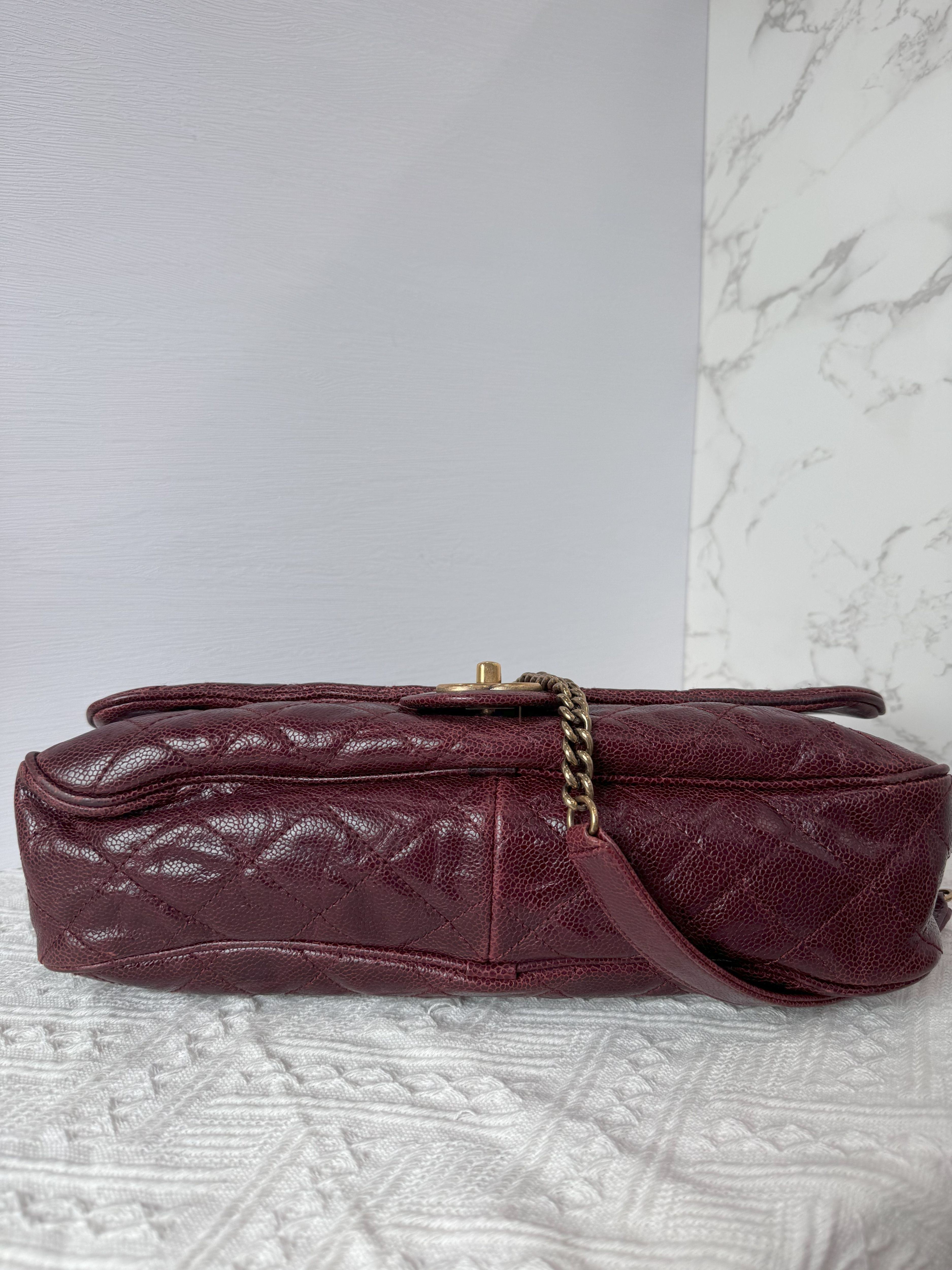 Borsa a tracolla Chanel Shiva Jumbo Flap