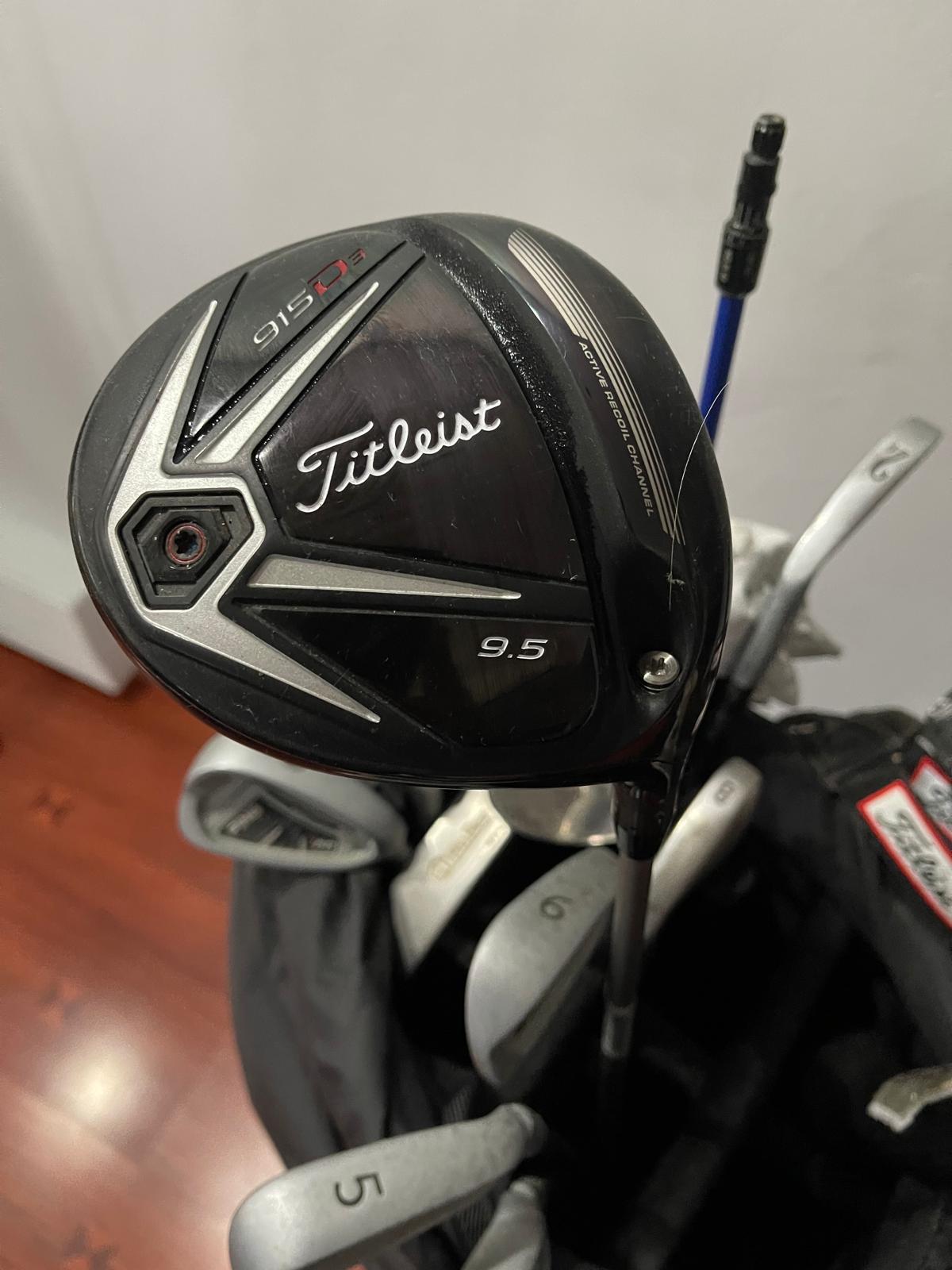 Ping Golf Clubs Complete set With Ping Bags · v8