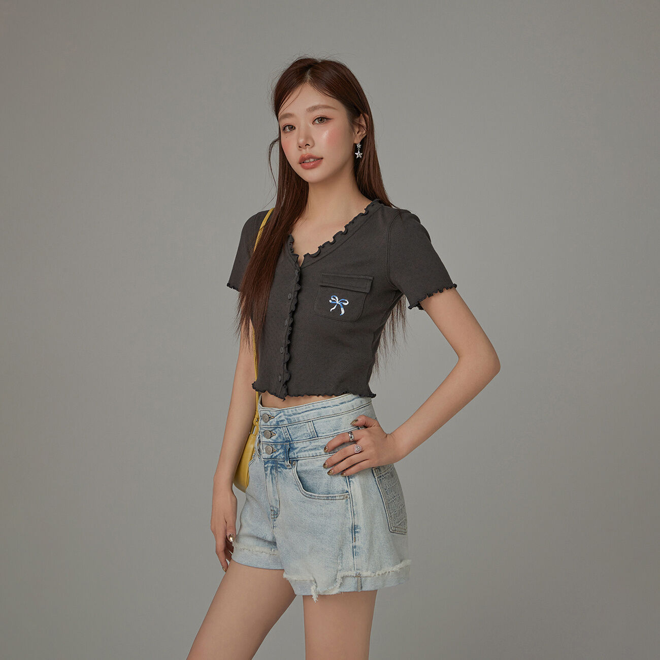 Chuu Butterfly Knot Embroidery Short Sleeve T-Shirt Women's New Summer Spicy Hollow out Ear Short Top Korean Style Cotton V-neck