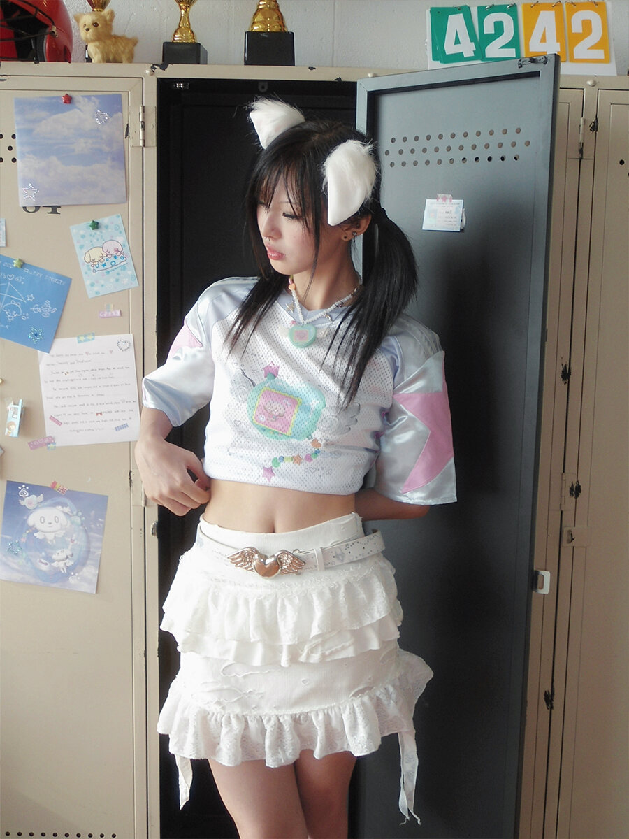 เสื้อยืดแขนสั้นลายเครื่องอิเล็กทรอนิกส์สำหรับสัตว์เลี้ยงอิเล็กทรอนิกส์ Hashtag DDD Y2K สีเงินสไตล์สตรีทสำหรับผู้หญิง ประจำฤดูร้อน
