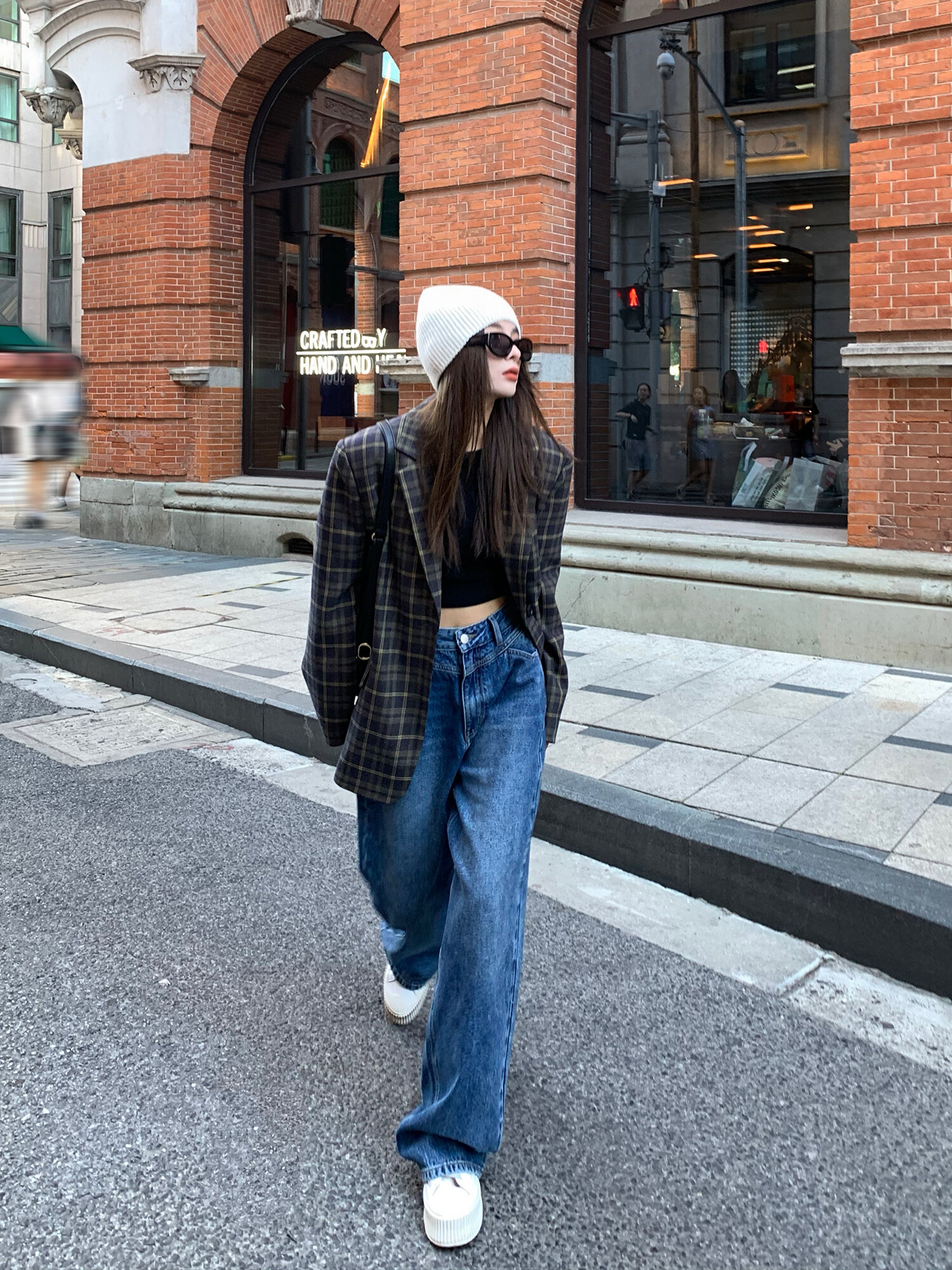 Chenmi Fan Blau Jeans mit hoher Taille und weitem Bein für Damen Herbst Neu Locker lässige gerade Hosen Hoch aussehende lange Hosen