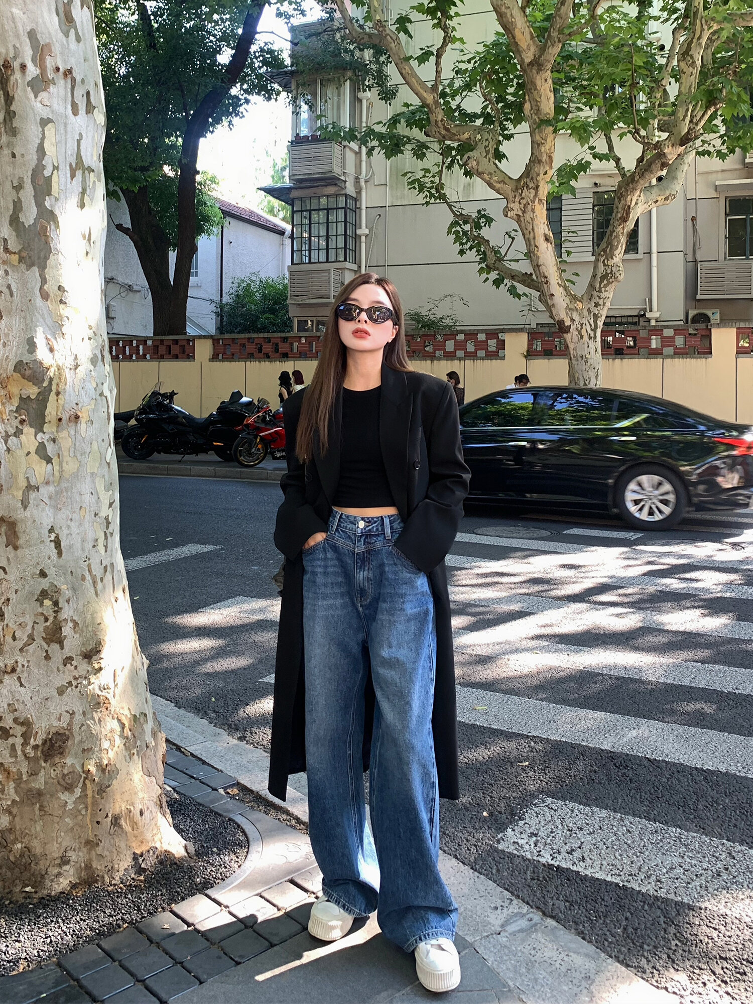 Chenmi Fan Blau Jeans mit hoher Taille und weitem Bein für Damen Herbst Neu Locker lässige gerade Hosen Hoch aussehende lange Hosen