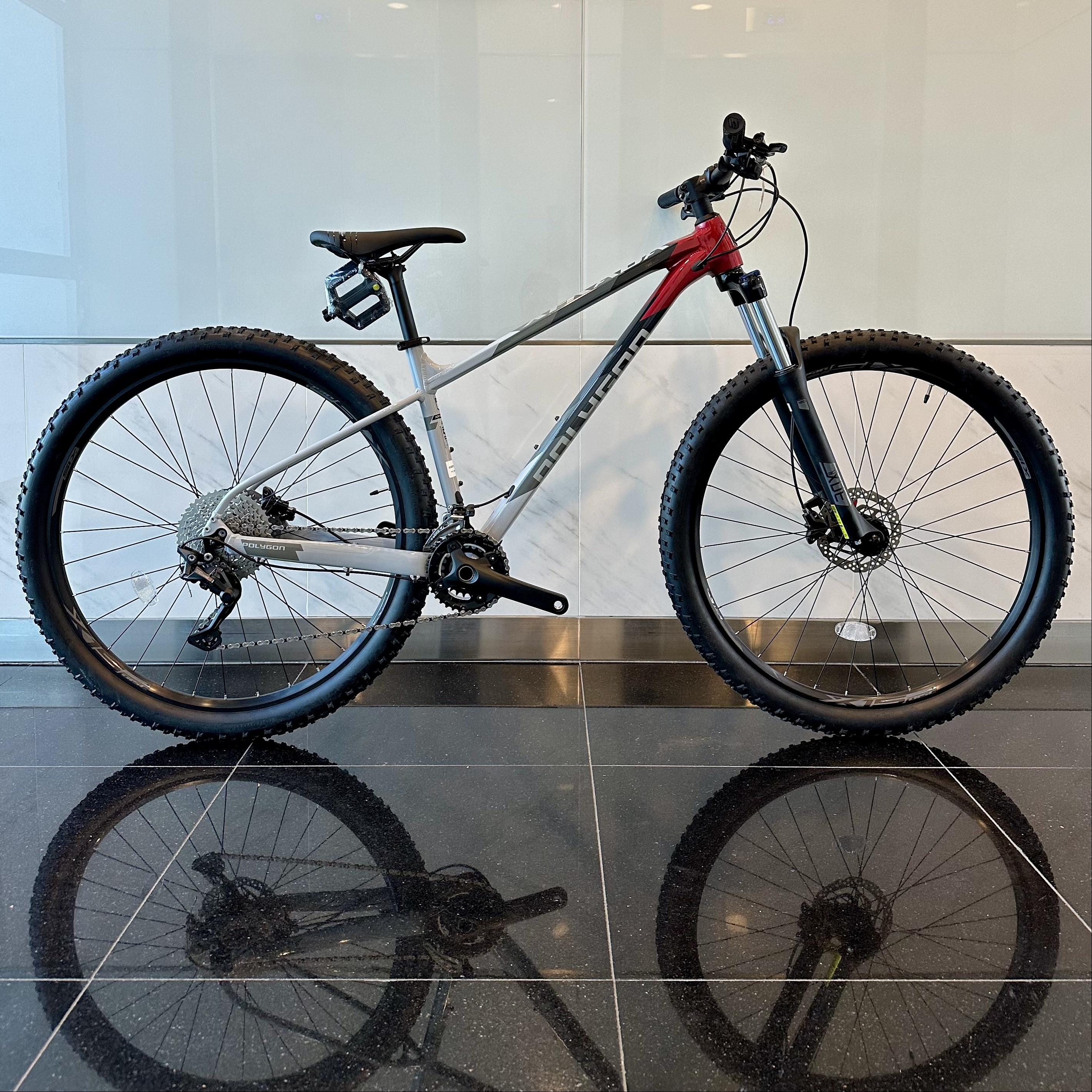Polygon Xtrada 5 Trail Ready Mountain Bike | Shimano Deore M4100 2x10 Speed · v8