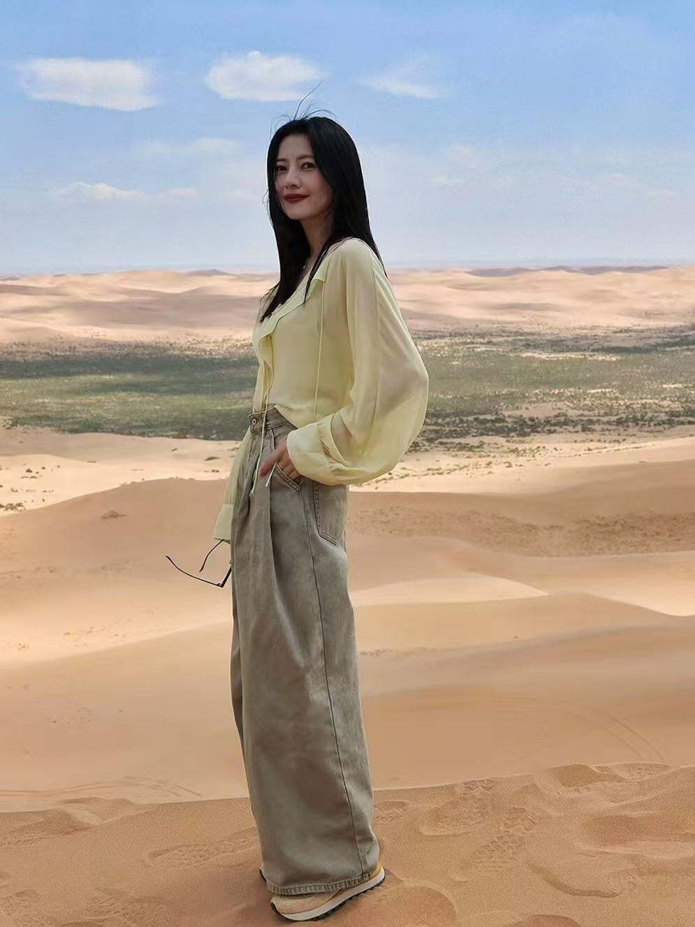 สไตล์เดียวกับ Retro Denim Female Spring 2024 ของ Gao Yuanyuan