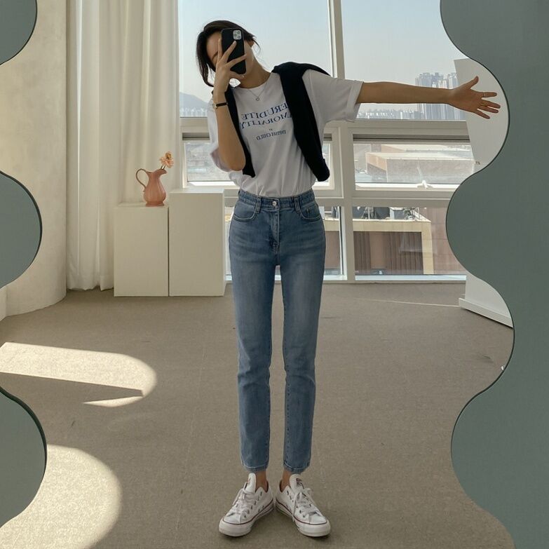 Jeans blu chiaro a vita alta a gamba dritta Pantaloni in denim dimagranti in cotone elasticizzato da donna Moda primavera autunno inverno