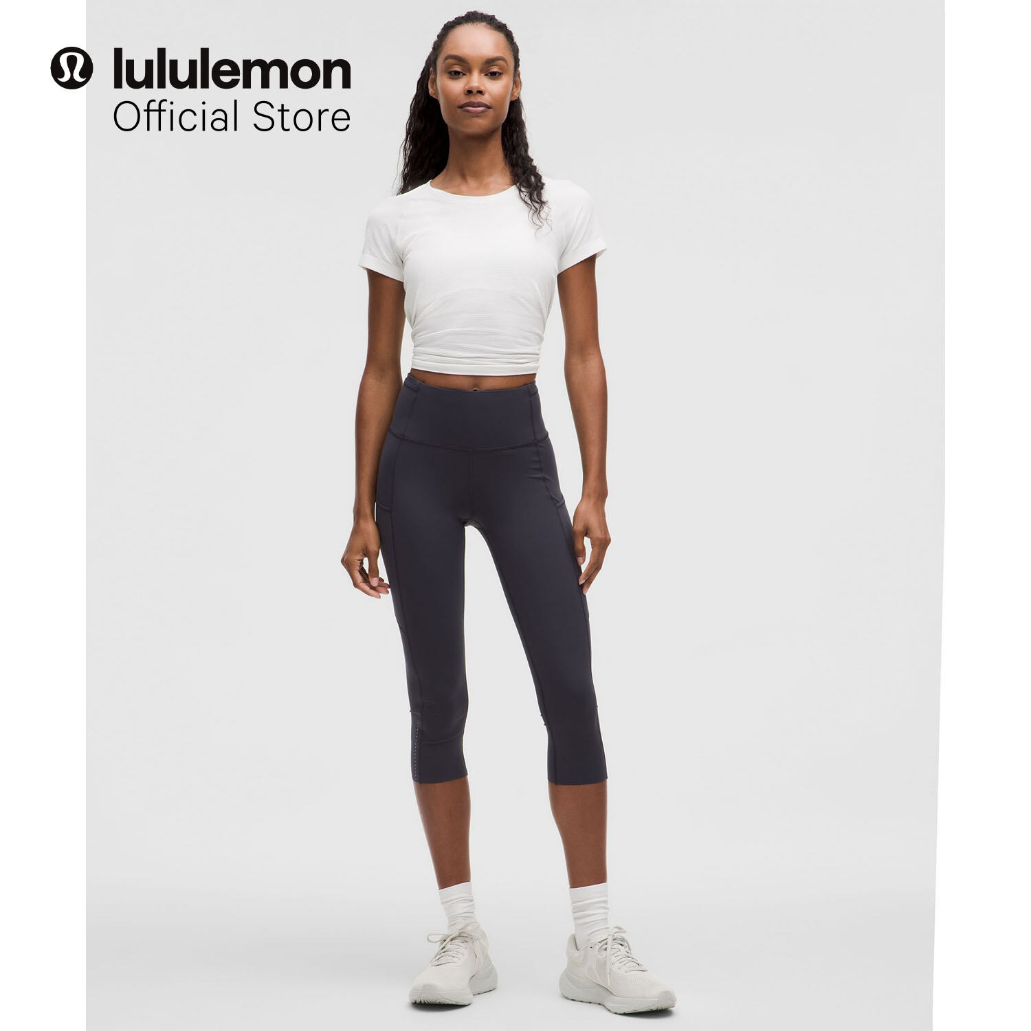 lululemon Women's Fast and Free Reflective High-Rise Crop 19" · v4