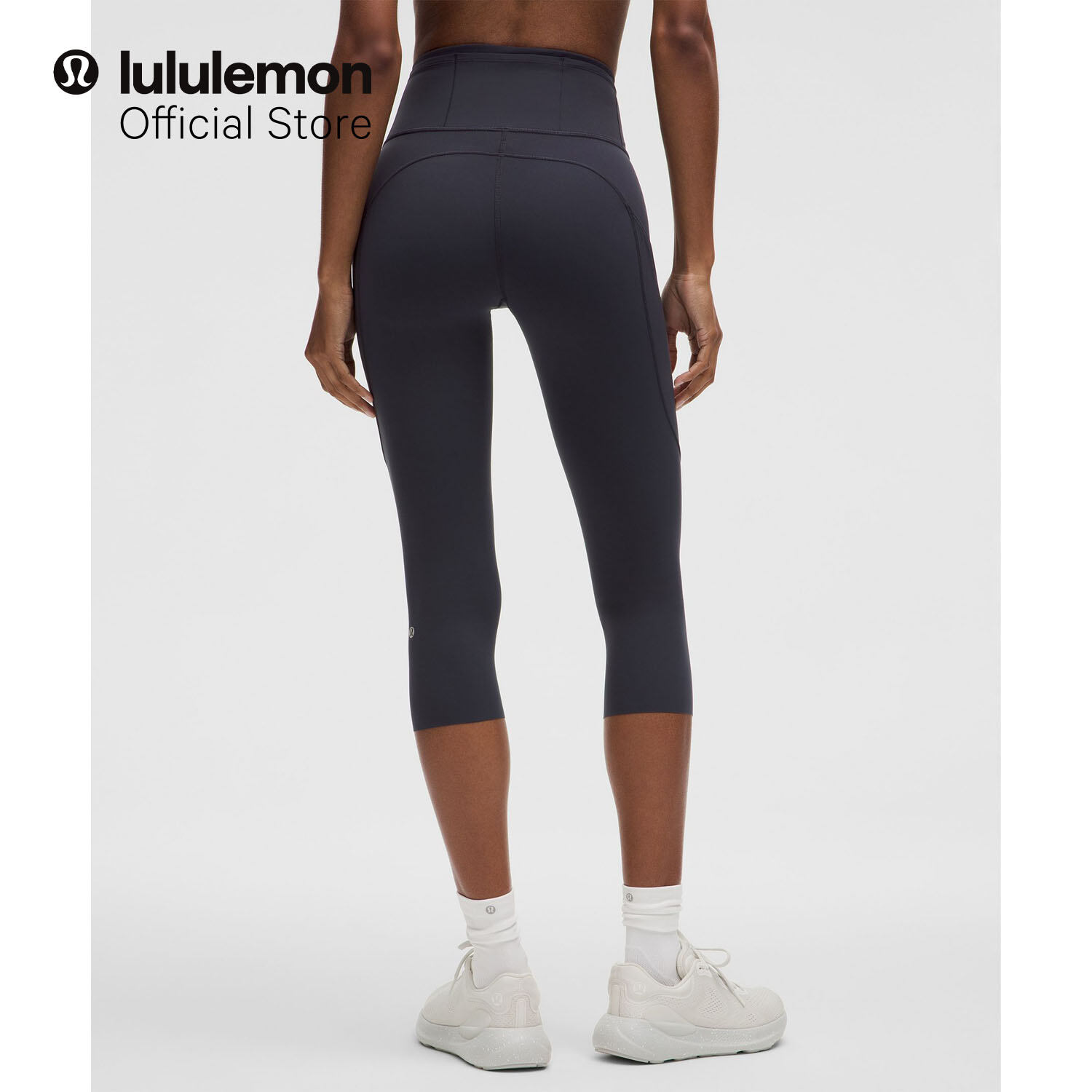 lululemon Women's Fast and Free Reflective High-Rise Crop 19" · v4