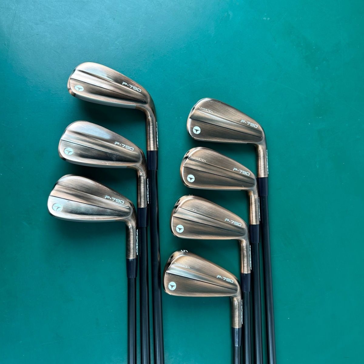 Limitierte Auflage, Taylormade, NEUESTE Golfschläger, 2024, IRONS Iron Set, 4. Generation, P790, Bügelset, 4-9P R/S, Flex Steel (7 Stück)