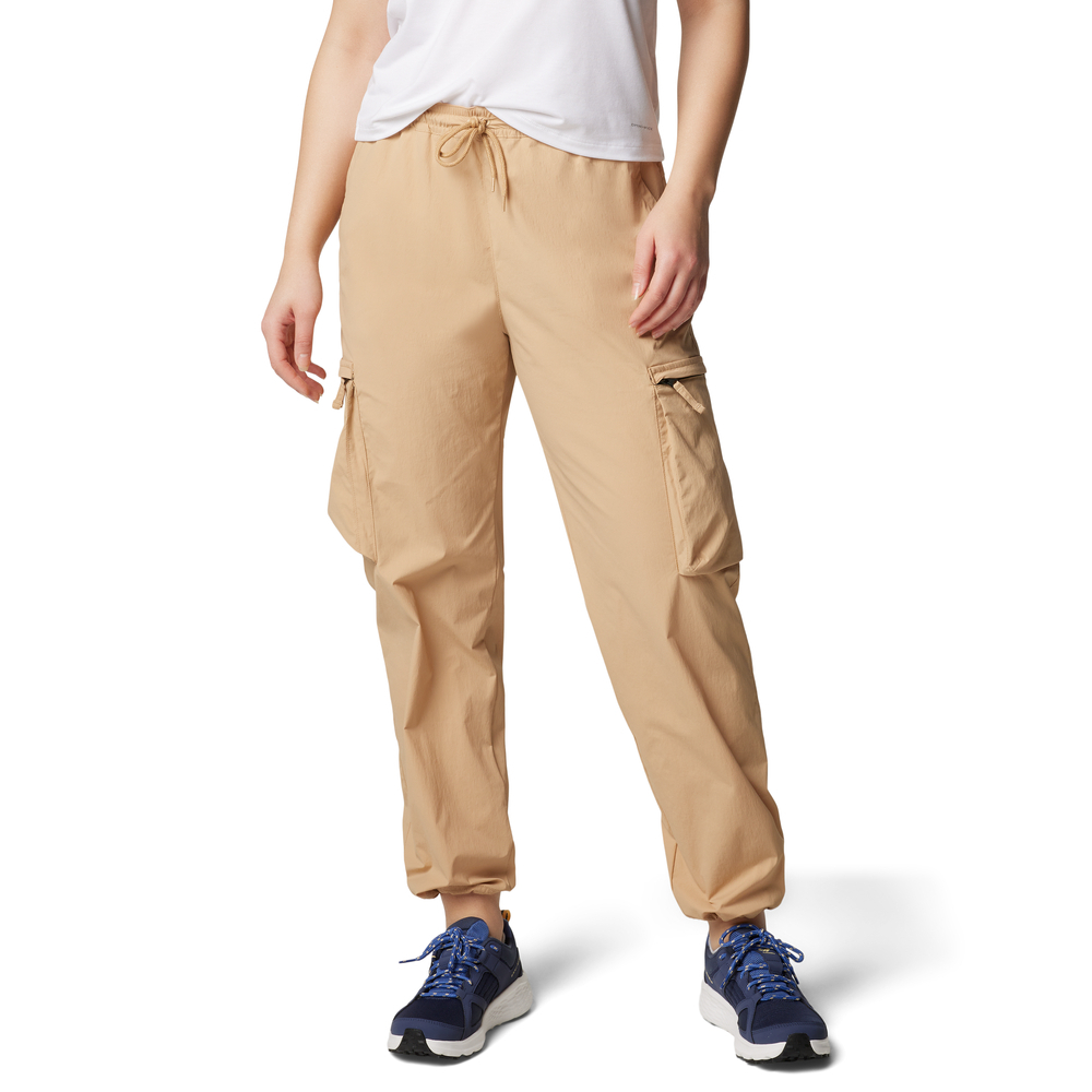 Columbia Women's Boundless Trek™ Cargo Trousers · v2