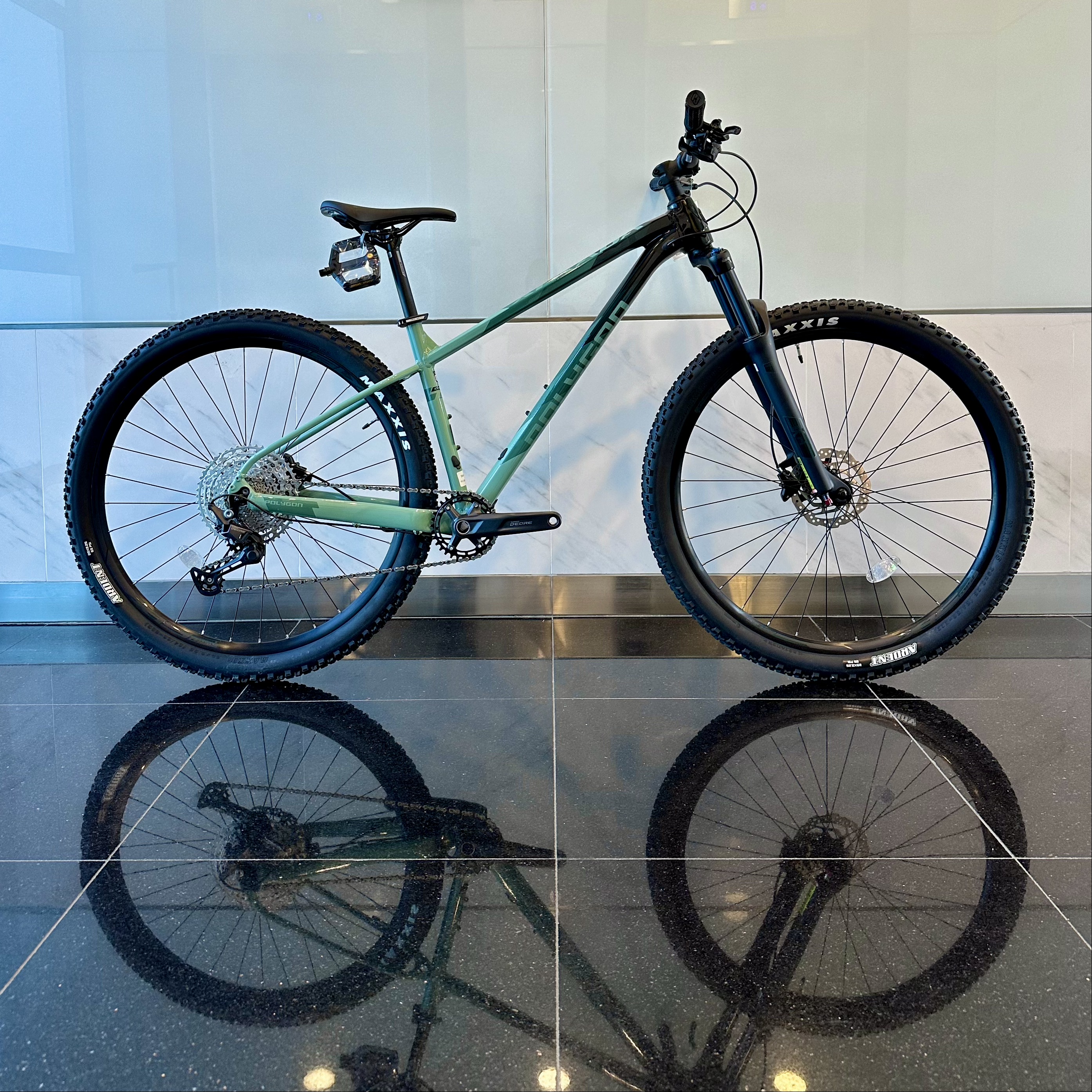Polygon Xtrada 6 Trail Ready Mountain Bike | Shimano Deore M5100 1x11 Speed · v5