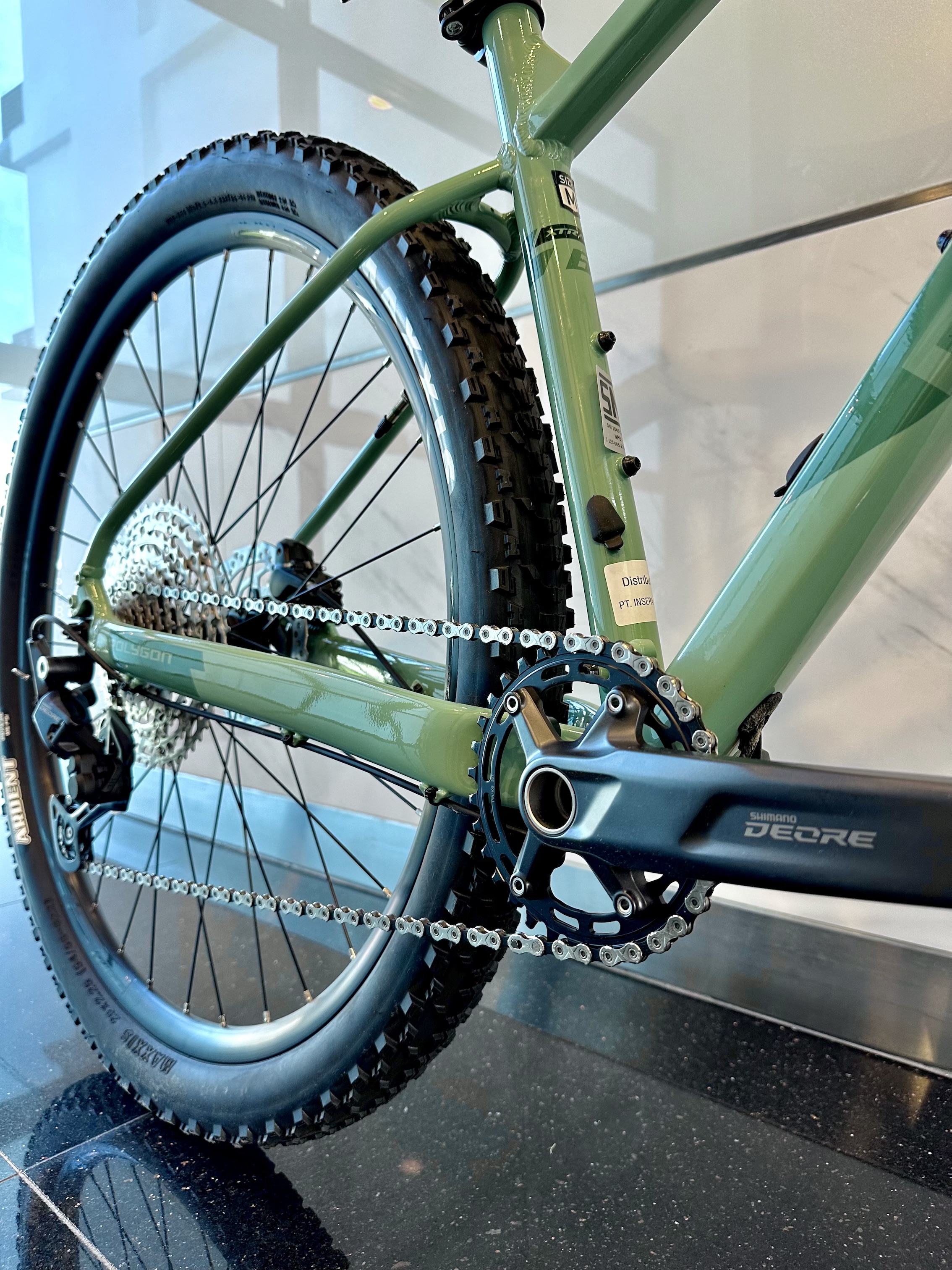 Polygon Xtrada 6 Trail Ready Mountain Bike | Shimano Deore M5100 1x11 Speed · v5