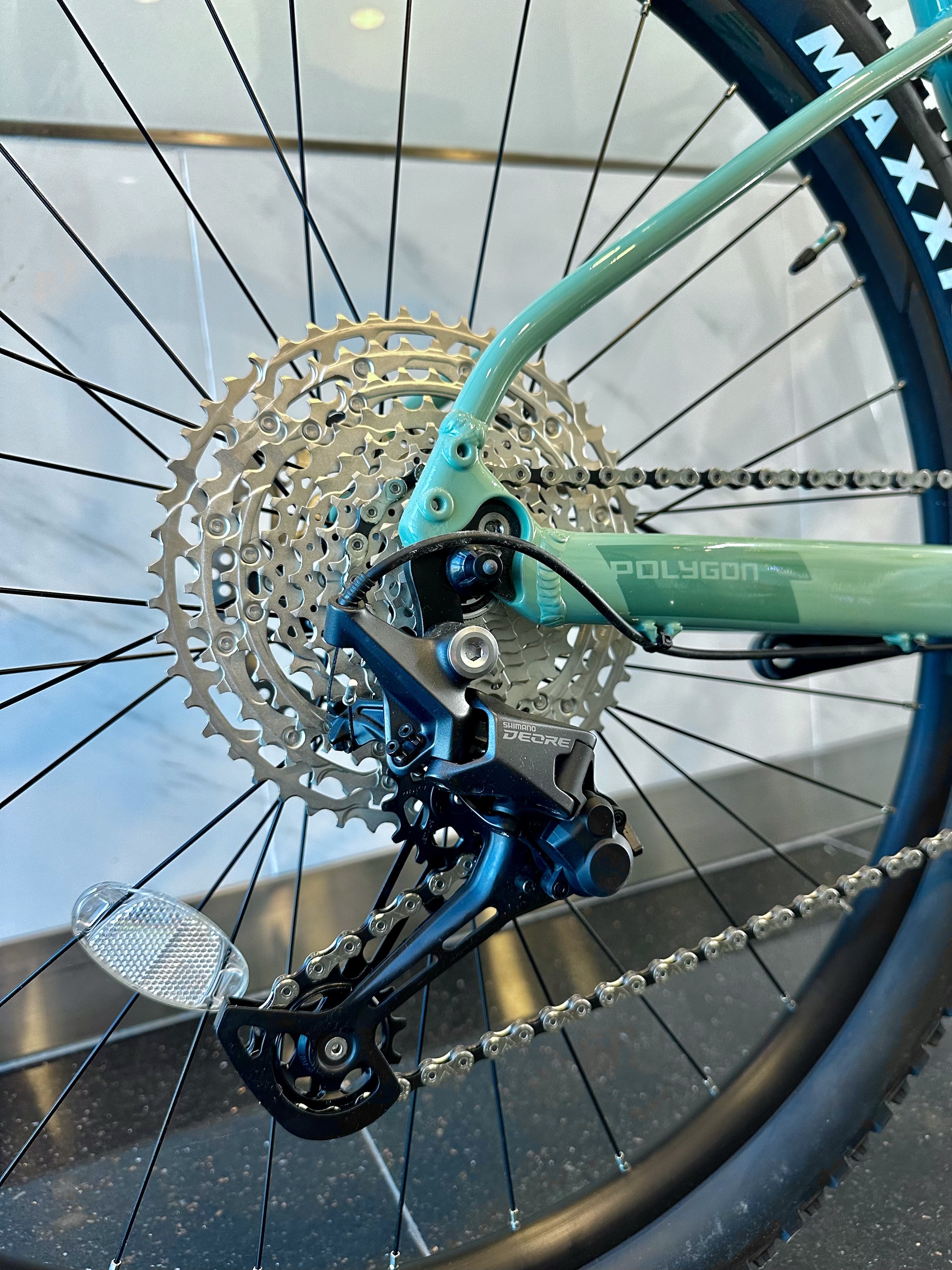 Polygon Xtrada 6 Trail Ready Mountain Bike | Shimano Deore M5100 1x11 Speed · v5