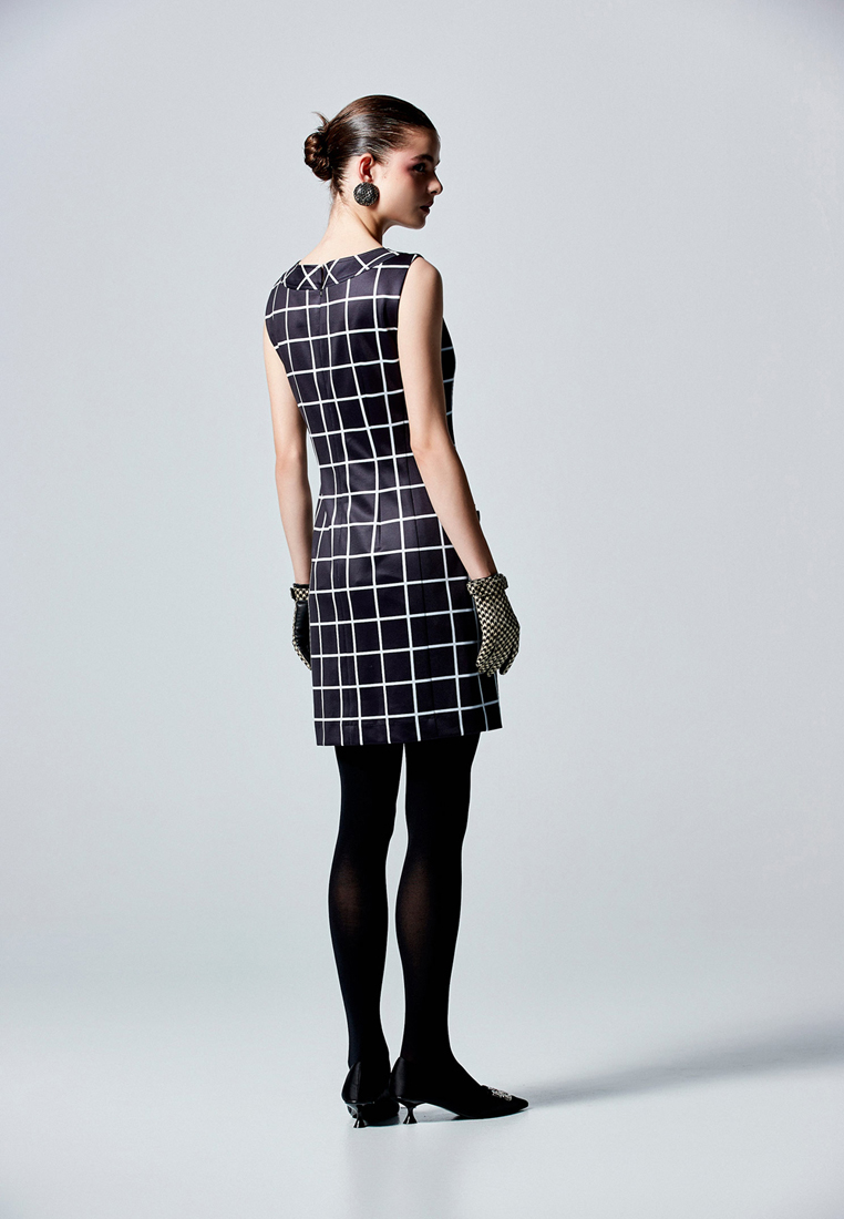 iROO Women Fashion Sleeveless Checkered Short Dress · v2