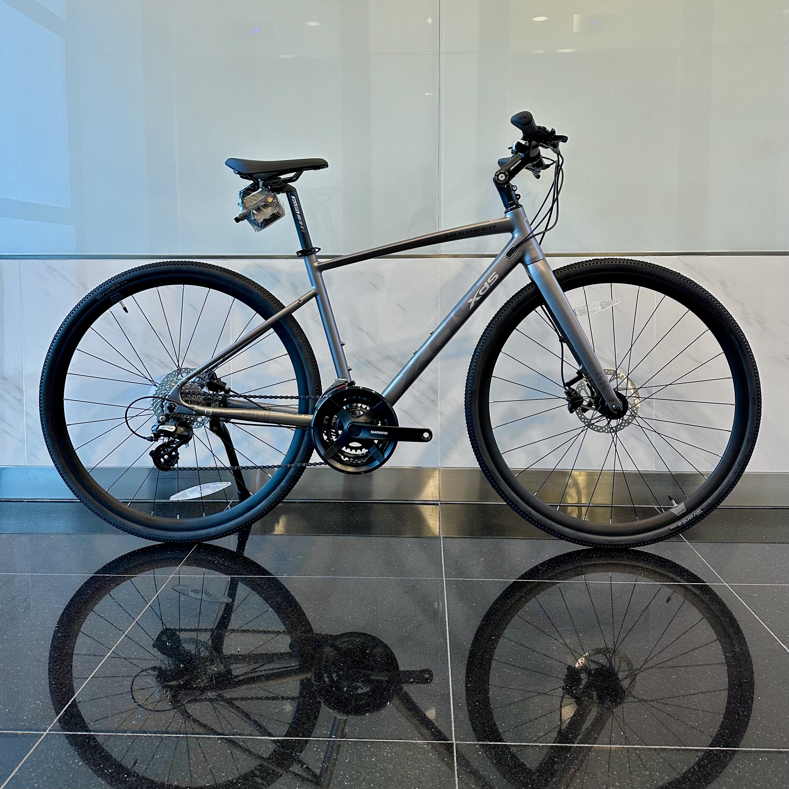 Bicicletta ibrida XDS Hispeed 380, telaio in alluminio ultraleggero, Shimano a 8 velocità