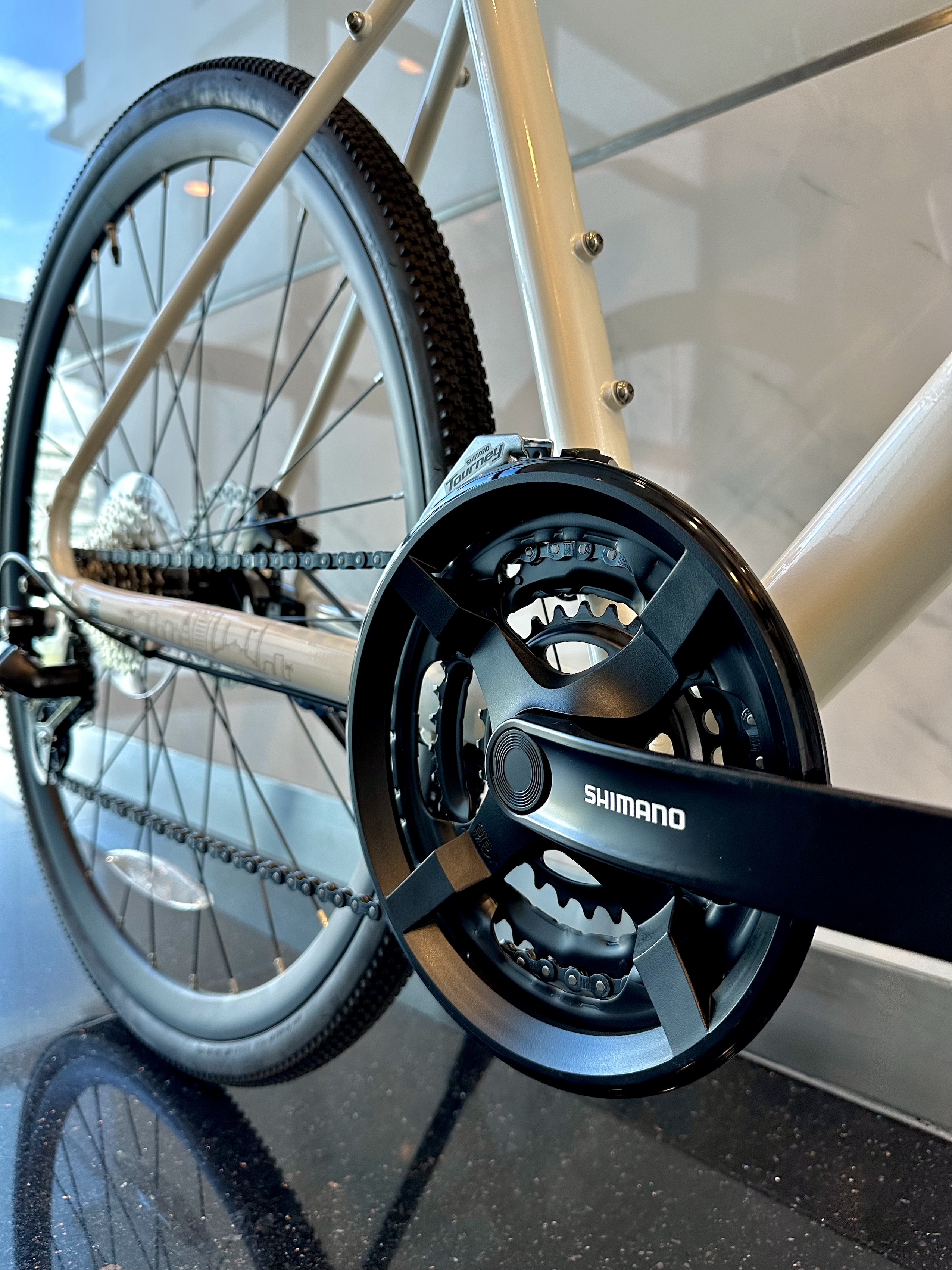 Bicicletta ibrida XDS Hispeed 380, telaio in alluminio ultraleggero, Shimano a 8 velocità
