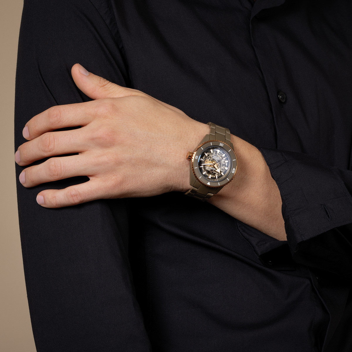 Rado Captain Cook High-Tech Ceramic Skeleton R32150162 · v6