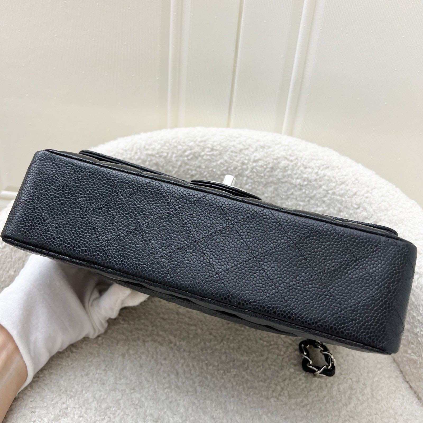 Chanel Medium Classic Flap CF in Black Caviar and SHW (Model: A01112) · v22