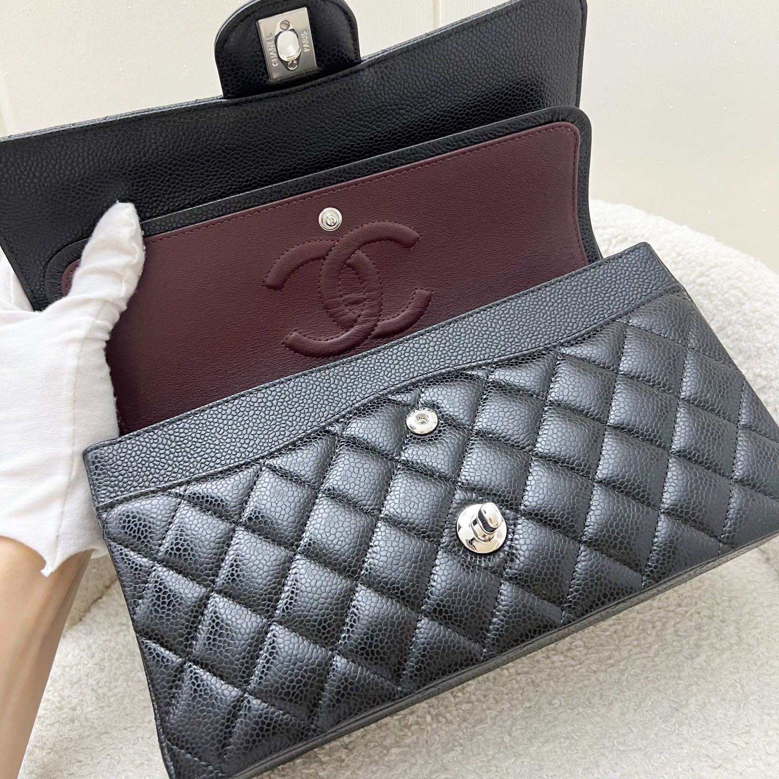 Chanel Medium Classic Flap CF in Black Caviar and SHW (Model: A01112) · v22