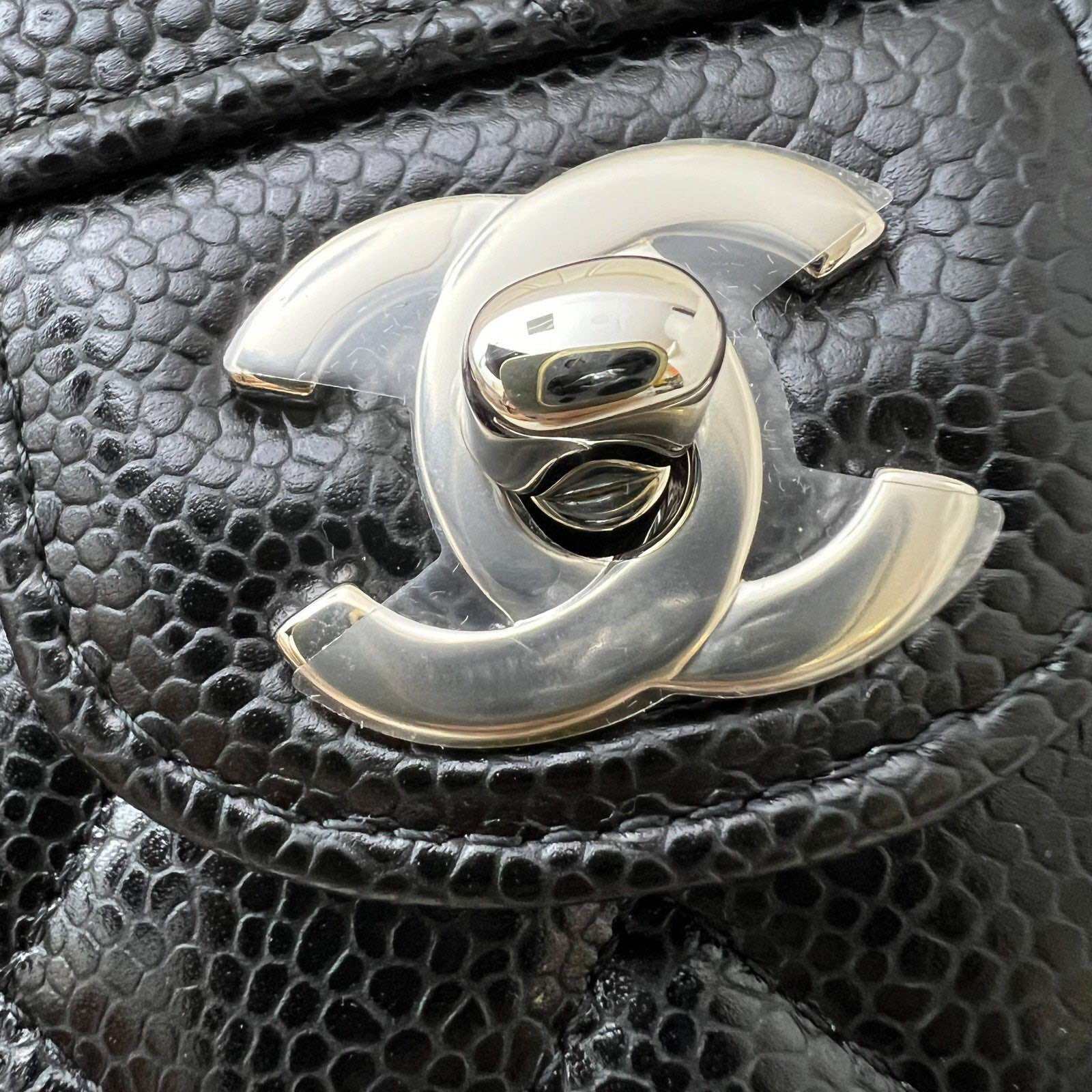 Chanel Medium Classic Flap CF in Black Caviar and SHW (Model: A01112) · v22